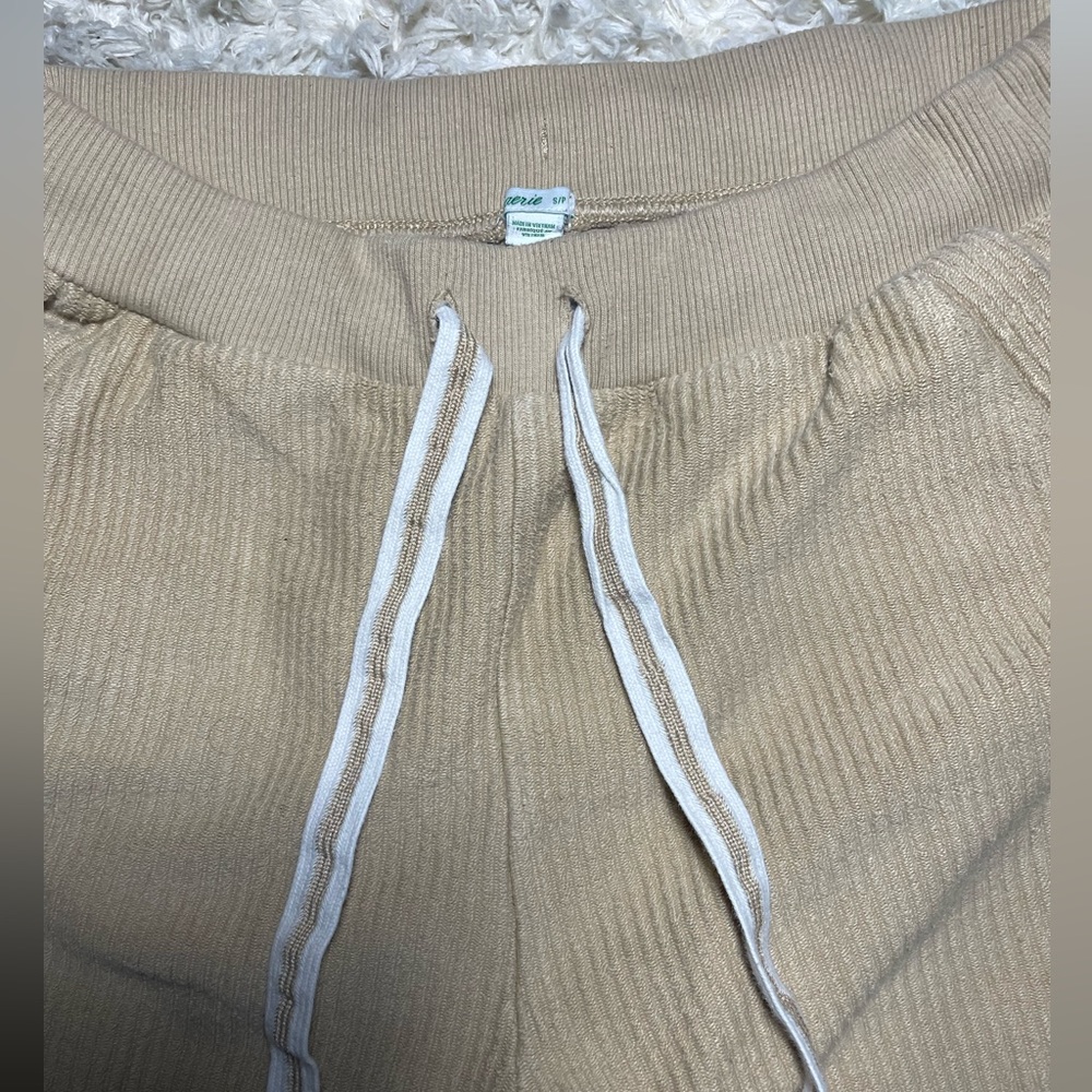 Aerie’s ribbed joggers